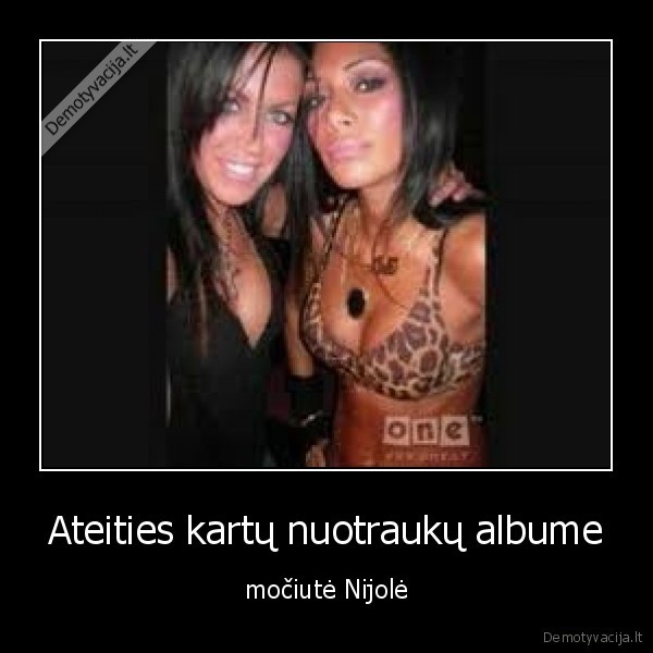 Ateities kartų nuotraukų albume - močiutė Nijolė