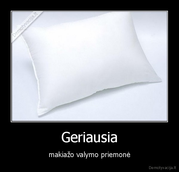 Geriausia - makiažo valymo priemonė