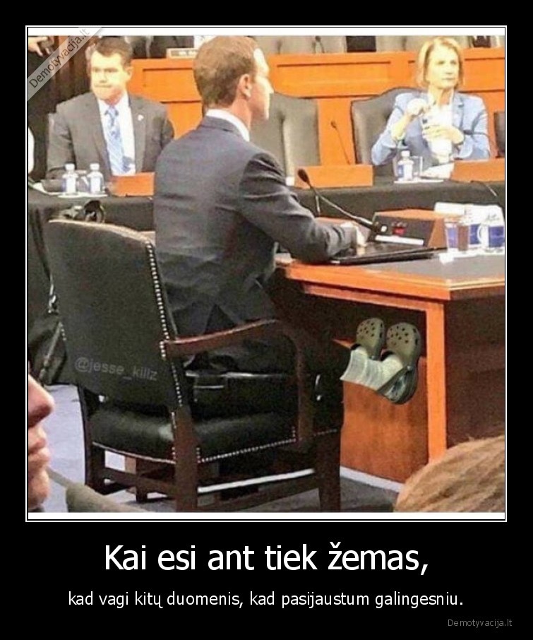 Kai esi ant tiek žemas, - kad vagi kitų duomenis, kad pasijaustum galingesniu.