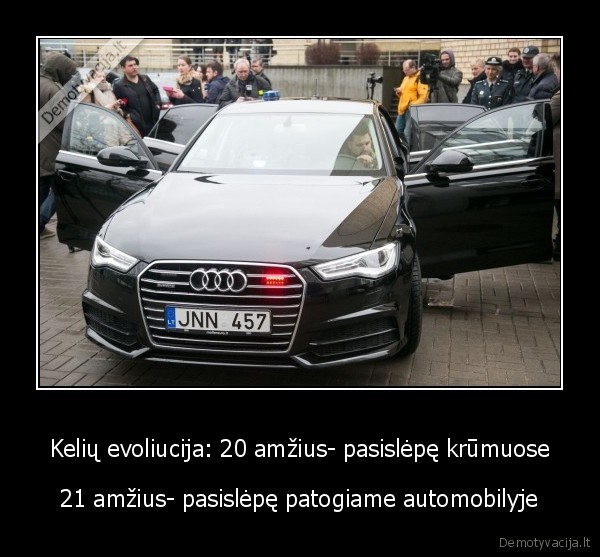 Kelių evoliucija: 20 amžius- pasislėpę krūmuose - 21 amžius- pasislėpę patogiame automobilyje