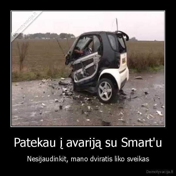 Patekau į avariją su Smart'u - Nesijaudinkit, mano dviratis liko sveikas