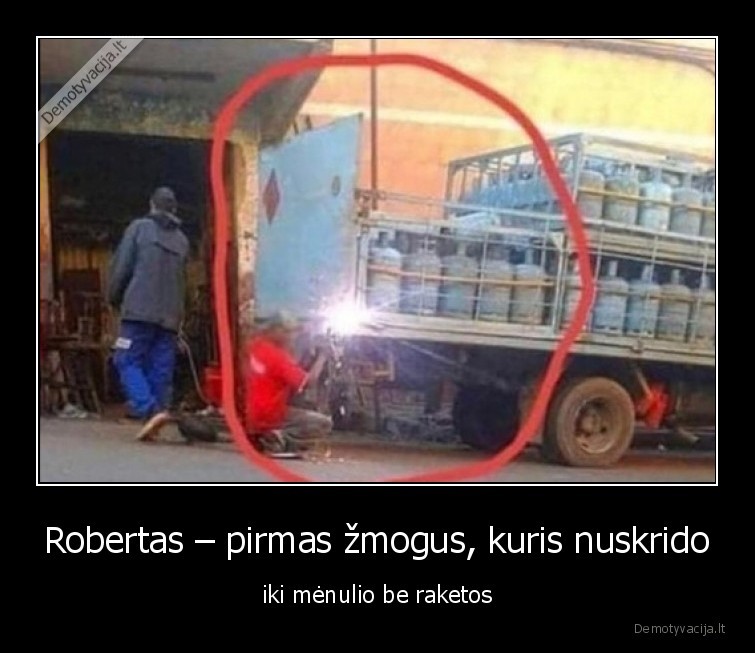 Robertas – pirmas žmogus, kuris nuskrido - iki mėnulio be raketos