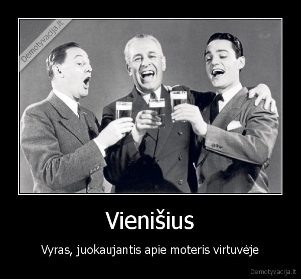 Vienišius - Vyras, juokaujantis apie moteris virtuvėje